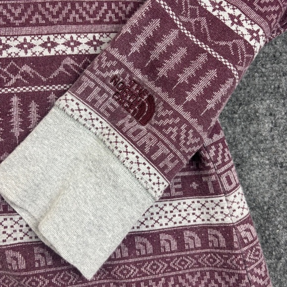 THE NORTH FACE Women’s Nordic Printed Terry Crewneck Sweatshirt Plum/Grey Medium - Picture 3 of 7